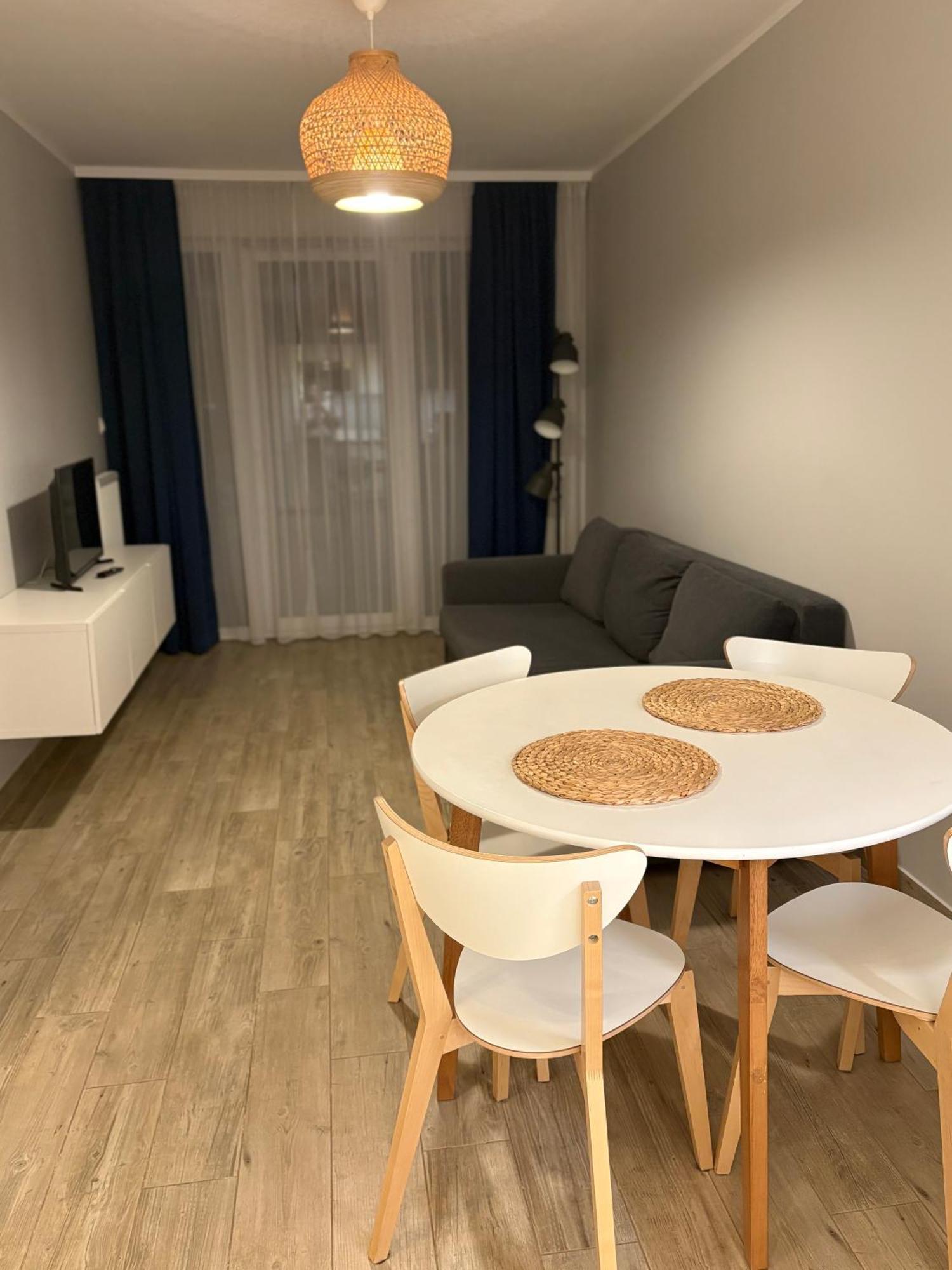 Apartamenty Polanowscy Blisko Morza Kasprowicza 20A Apartament 112 코워브제크 외부 사진